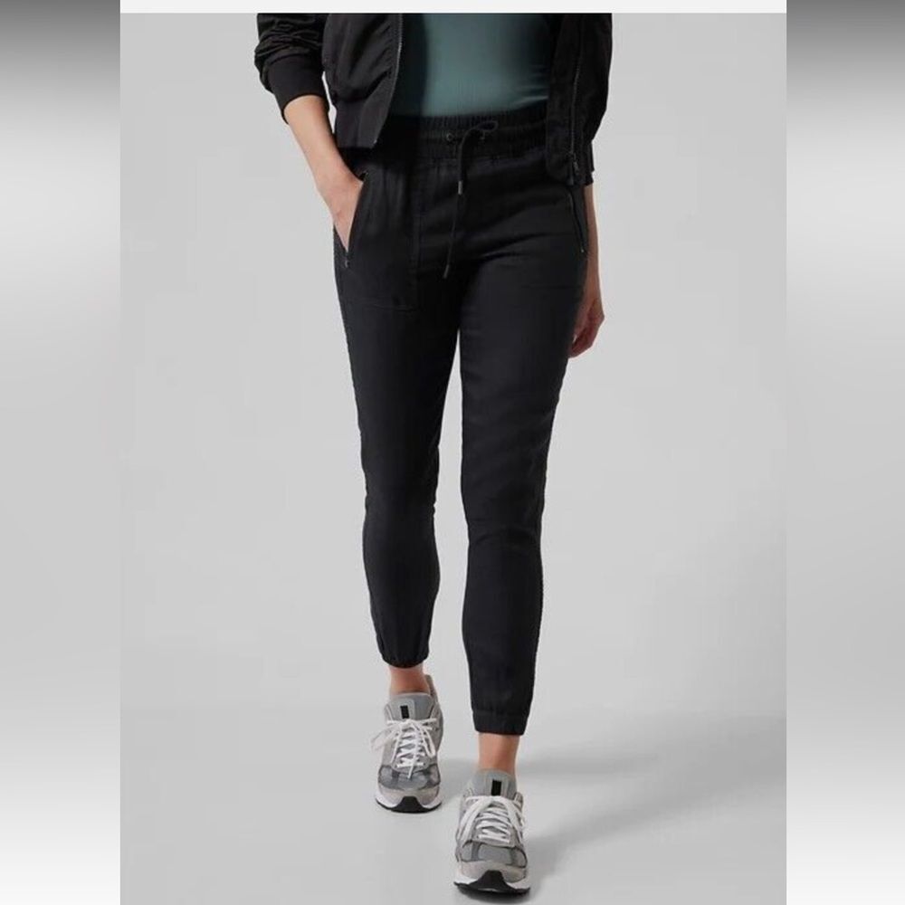 Athleta 100% linen joggers navy blue